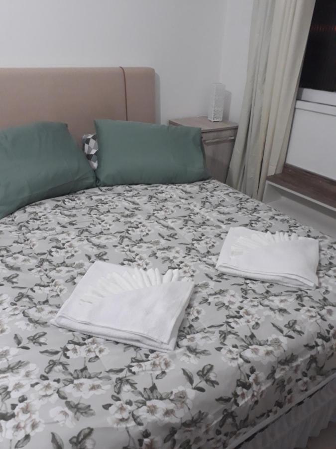 Apartamentos Por Diaria Av Domingos De Almeida Pelotas Exterior photo