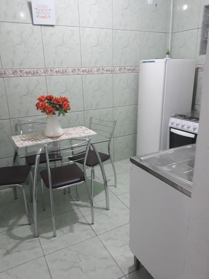 Apartamentos Por Diaria Av Domingos De Almeida Pelotas Exterior photo